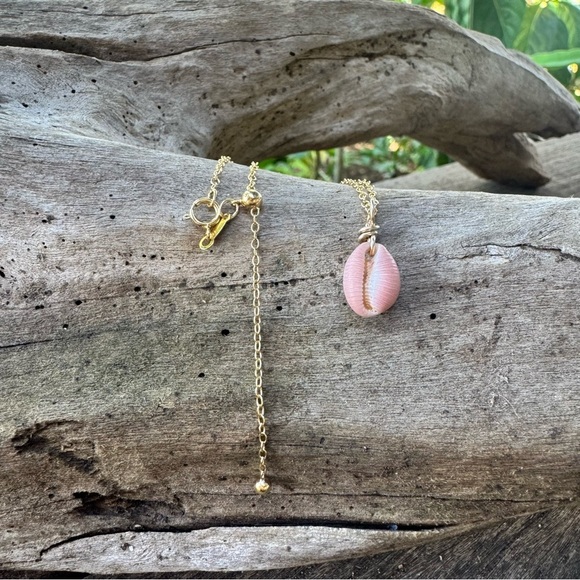 Handmade Jewelry - Handmade 14 k Gold with Pink cowrie coffee bean trivia Shell Pendant Necklace